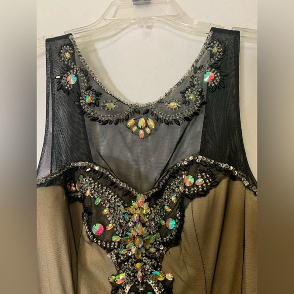 DEB Formal Dress Nude Black. Sz 7 / 8. Mermaid sequins. Sleeveless. Like New - Picture 5 of 13